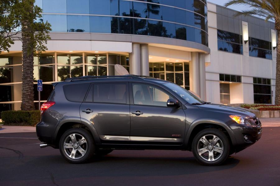  Toyota RAV4 2009 года  (фото 5 из 22)